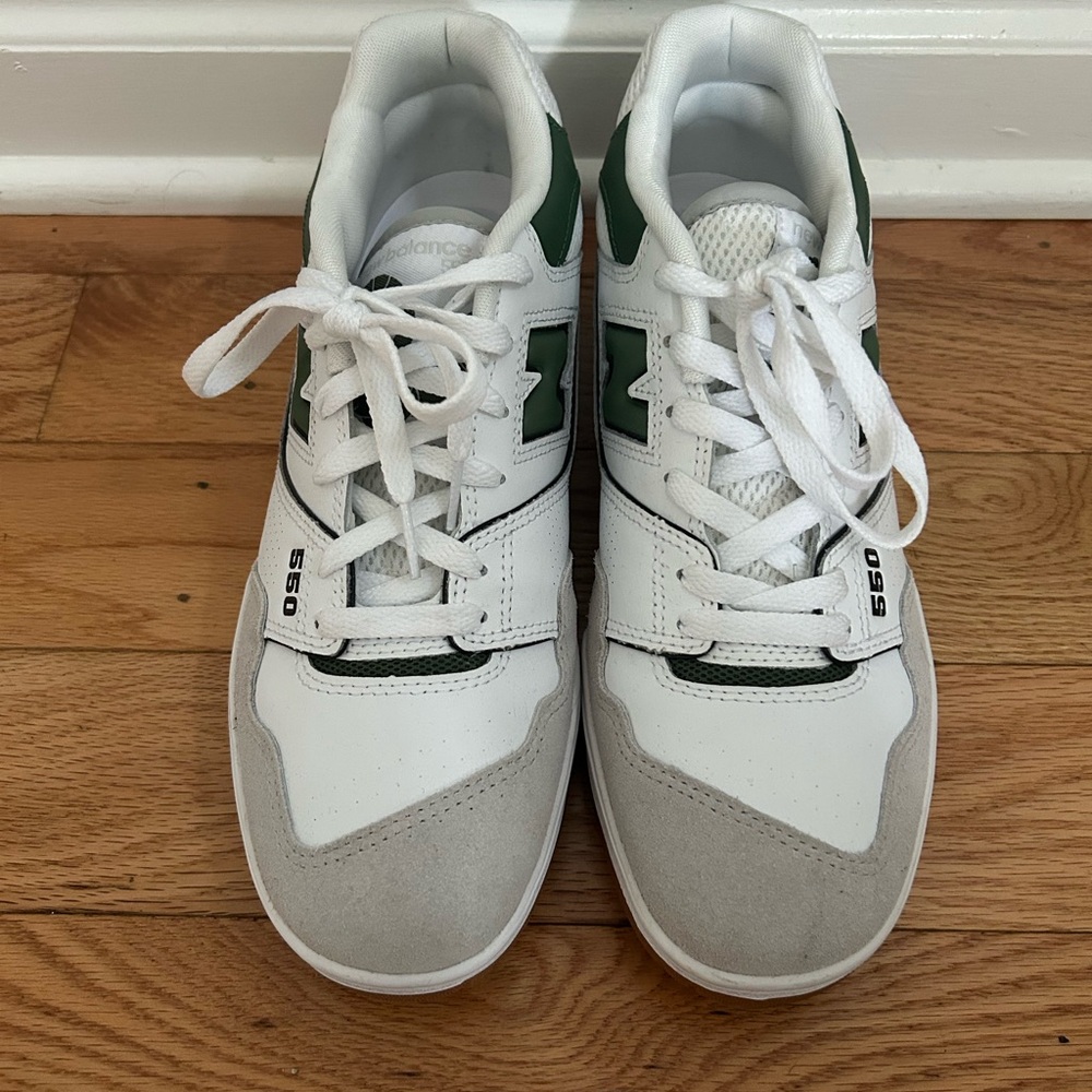 New Balance Men's White and Green 550